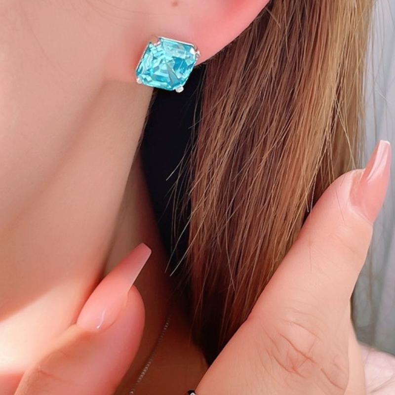 Blue Mossan Diamond Pagoda S925 Silver Earrings