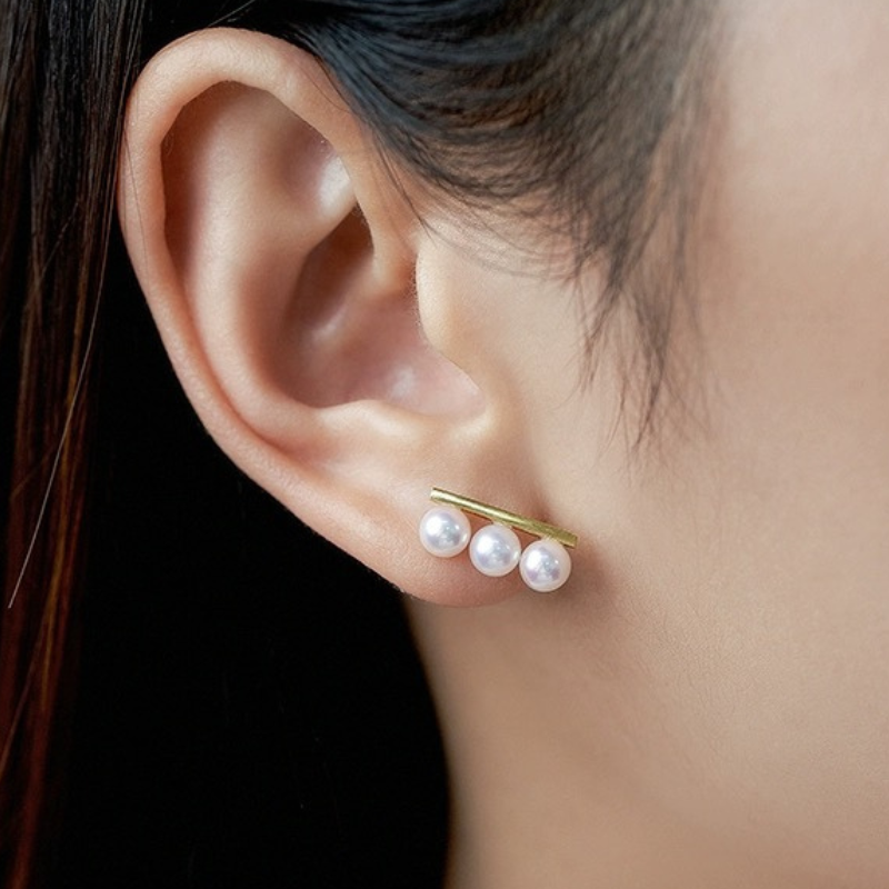 18K Gold  Natural Sea Pearl Balance Beam Earrings